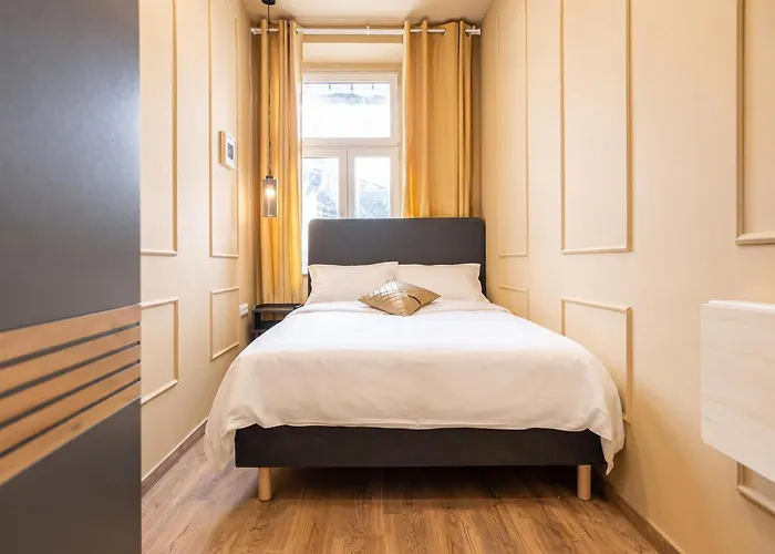 Apartment Comfortable 4 Private In Shared Near Westbahnhof