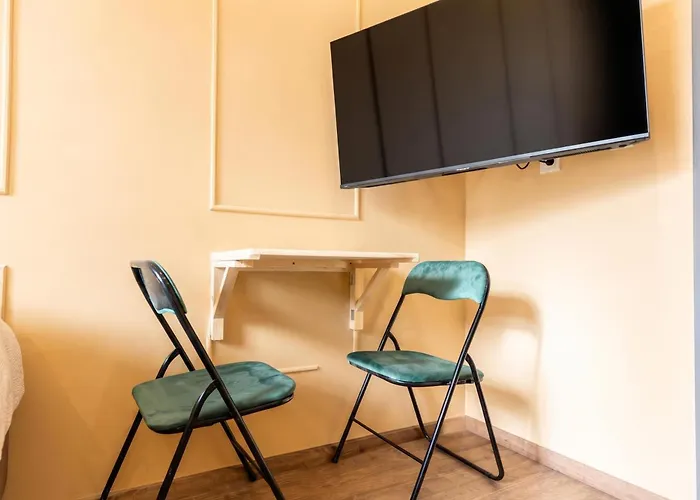 Apartment Comfortable 4 Private In Shared Near Westbahnhof Vienna
