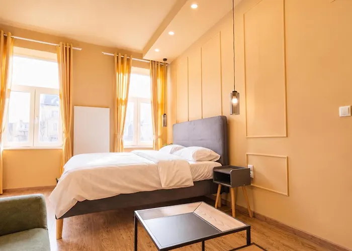 Comfortable 4 Private In Shared Near Westbahnhof Apartment Vienna