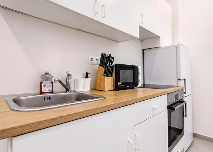 Comfortable 4 Private In Shared Near Westbahnhof